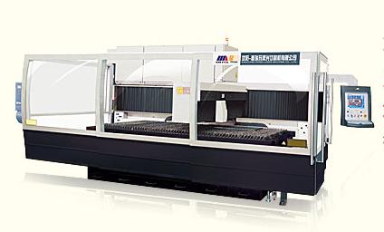 PLATINO 1530HS �����и�C